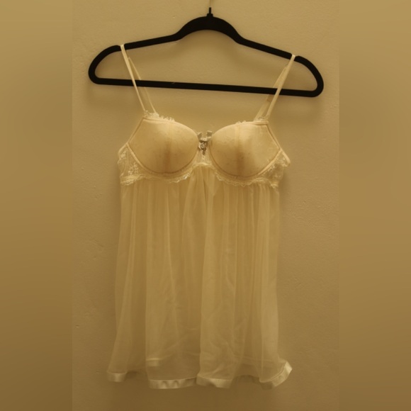 SOLD-Victoria's Secret Sexy Little Things Cream Lace Mesh Sheer Babydoll Nightie - Picture 1 of 11